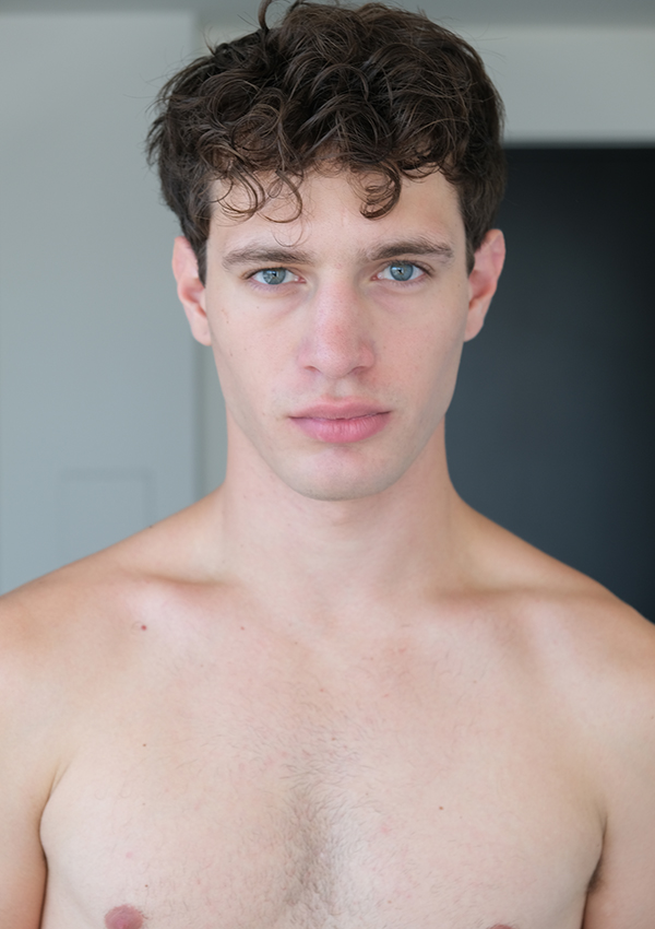 ANGELO MOLES