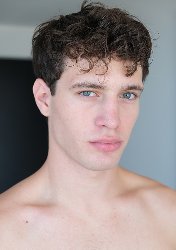 ANGELO MOLES