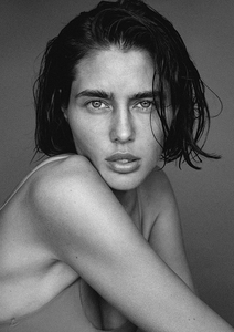 INA HENNIG